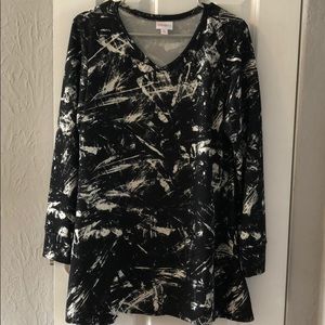 Lularoe Emily long sleeve tunic